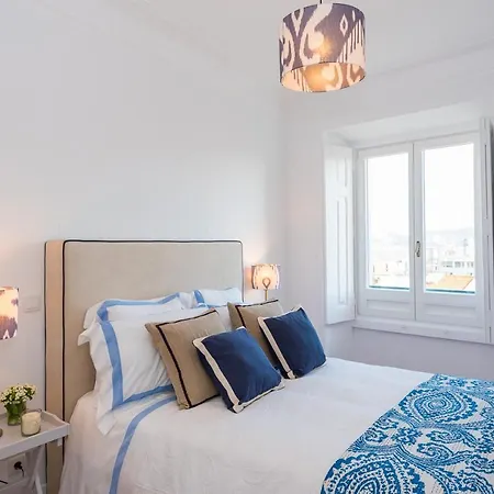 Apartment Tagus Sunrise In Estrela By Innkeeper *
