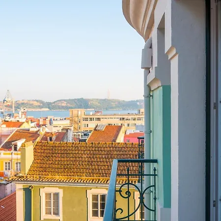 Tagus Sunrise In Estrela By Innkeeper Апартаменти *